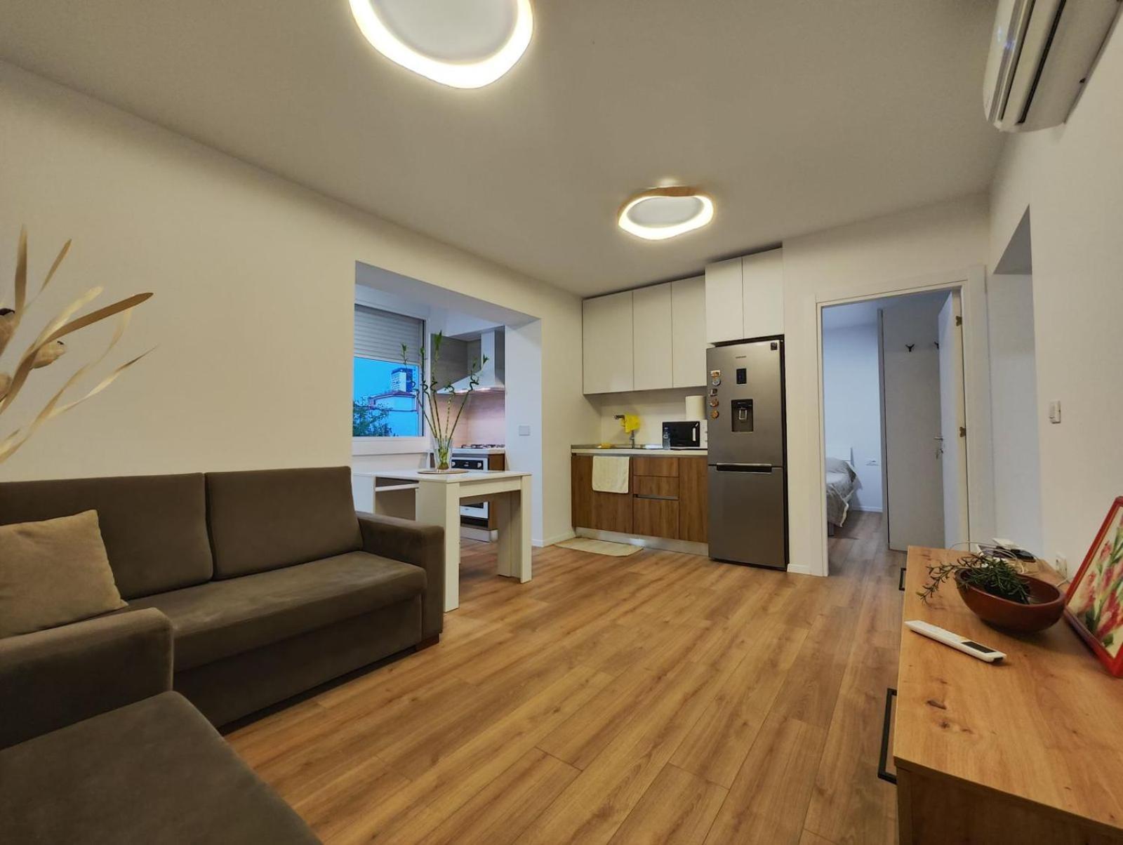 Old Bazaar Apartament Тирана Экстерьер фото